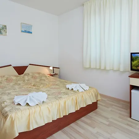 Guest house Gloria House Nesebar