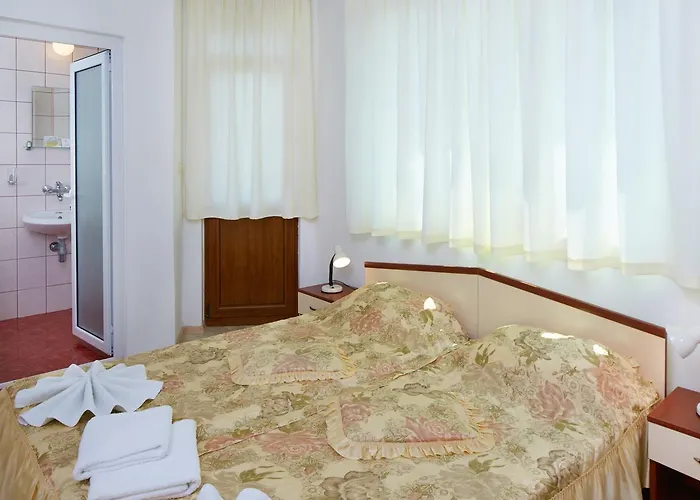 Gæstehus Gloria House 2*